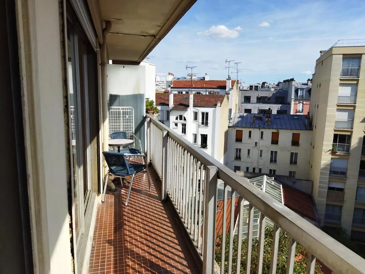 Paris 2 Pieces Renove Apartment France